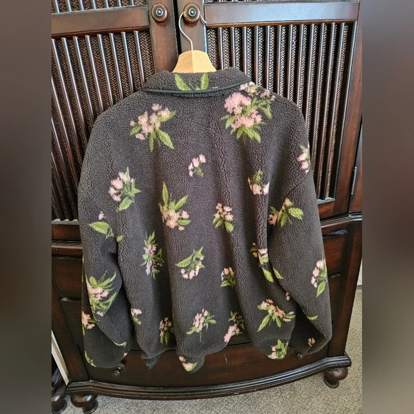 Woolrich X Target Adult L Floral Teddy Jacket Nwt - Picture 3 of 5